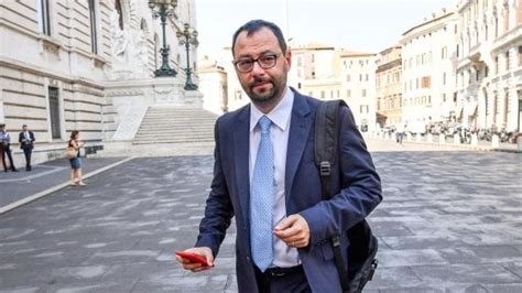 Stefano Patuanelli Ministro Dello Sviluppo Economico Del Governo Conte