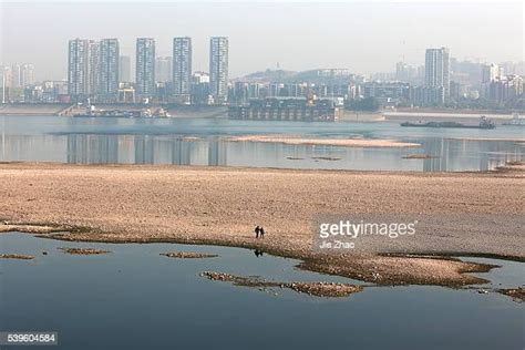 546 Yangtze River Pollution Stock Photos, High-Res Pictures, and Images - Getty Images