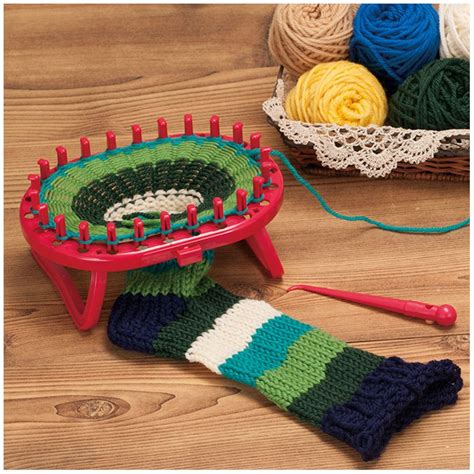 Clover Standing Oval Knitting Loom Ma Petite Mercerie