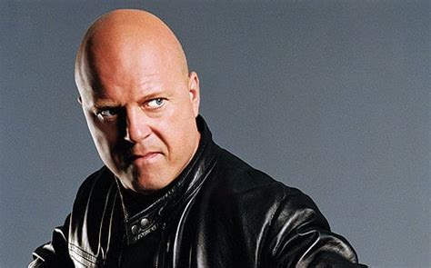 Michael Chiklis Joins Cast of American Horror Story: Freak Show - TV ...