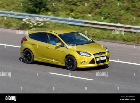 Ford Focus Zetec S Turbo Hi Res Stock Photography And Images Alamy