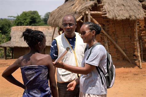 Madagascar en mission dans les villages avec Sœur Mauricia