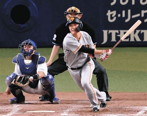 スタメン落ちの坂本勇人が秋広の代打で貴重なタイムリー 中日・小笠原をko【巨人】：中日スポーツ・東京中日スポーツ