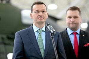 Waloryzacja Emerytur Przekroczy Proc Premier Morawiecki