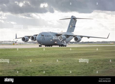 A USAF US Air Force C17 globetrotter transport plane taxiing on the ...