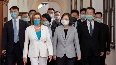 La Visite De Nancy Pelosi à Taïwan Exacerbe Les Tensions Sino