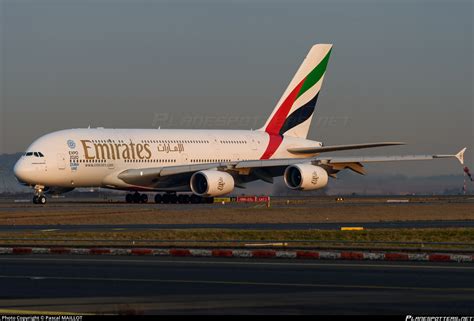 A Edr Emirates Airbus A Photo By Pascal Maillot Id