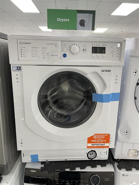 Indesit Biwmil91484uk Integrated 9kg Washing Machine With 1400 Rpm 347840 Elekdirect