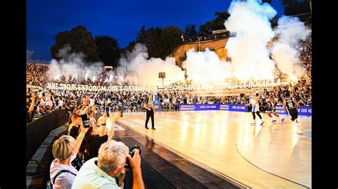 Amazing Atmosphere Partizan Fans Outside Basketball Game Grobari At