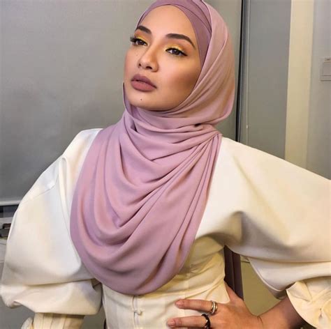 Pin On Neelofa Ootd