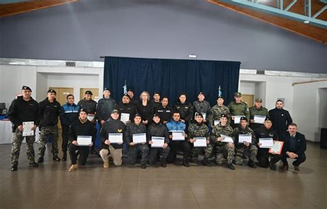 Finalizó 2do Curso Interprovincial Guía De Canes Especializados En