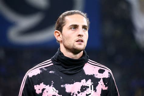 Newcastle Fans React As Club Reportedly Eye Juventus Star Adrien Rabiot