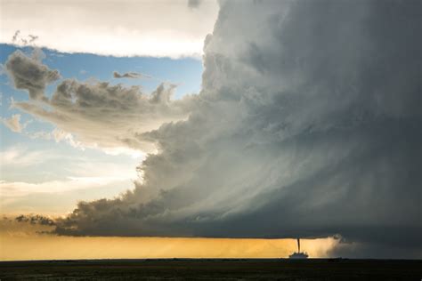 Tornado under a Supercell in Colorado | Earth Blog