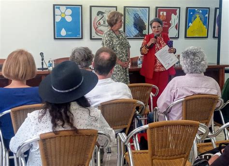 El Poeta Hondure O Livio Ram Rez Recibe Premio Internacional De