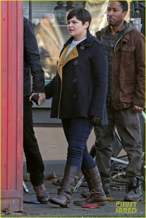 Pregnant Ginnifer Goodwin And Josh Dallas Film Once Upon A Time