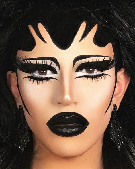 Aquaria On Instagram Lashes From Rockalash Ageofaquaria In