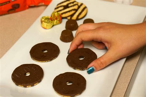 Thanksgiving Pilgrim Hat Cookies - We're Calling Shenanigans