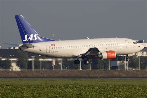 SAS LN BRV Boeing B737 505 19 09 2009 AMS Amsterdam Niederlande