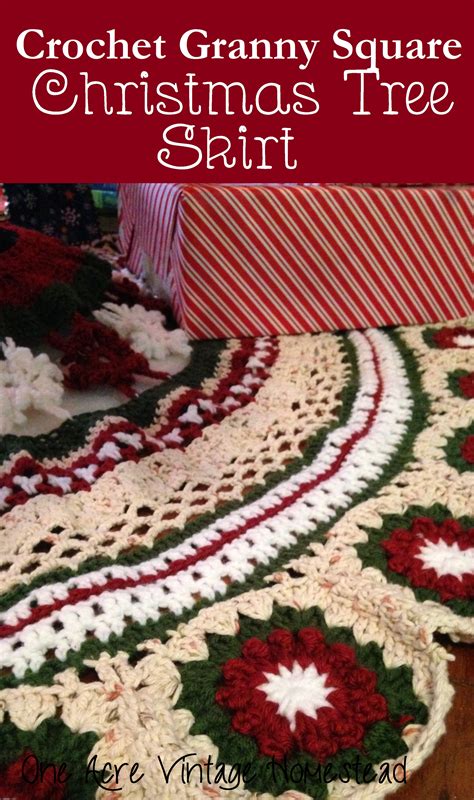 Crochet Granny Square Christmas Tree Skirt ⋆ Vintage Mountain Homestead