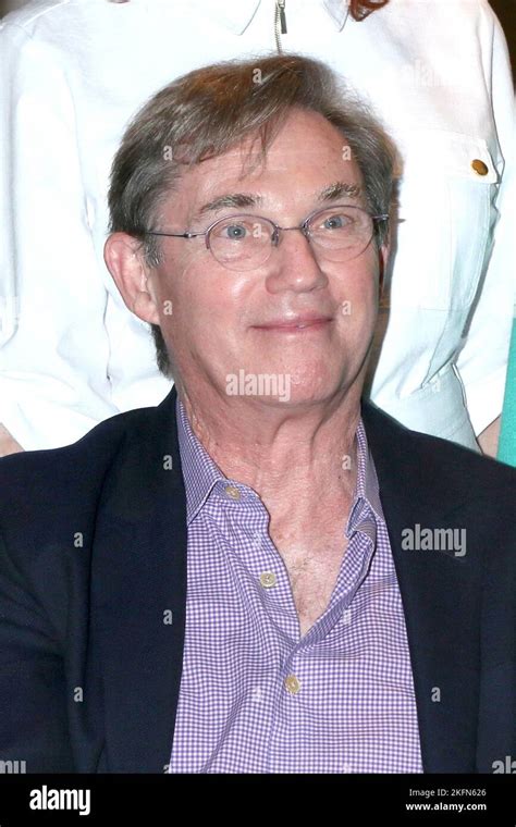 LOS ANGELES - NOV 17: Richard Thomas at The Waltons Cast 50th Anniversary Reunion at Hollywood ...