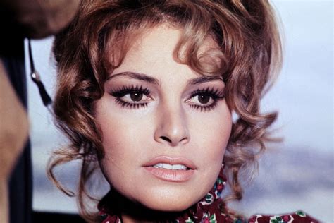 Raquel Welch Sex Symbol Who Never Escaped Her Fur Bikini