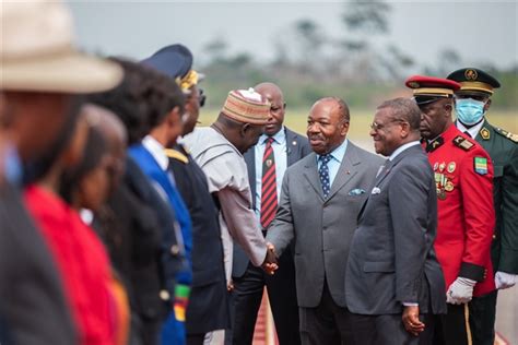 Arriv E Du Pr Sident Ali Bongo Ondimba Ce Mars Yaound Au