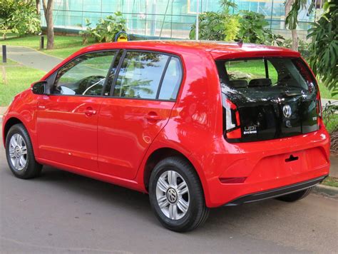 V Deo Volkswagen Up Vers O Move Tsi Em Detalhes Car Blog Br