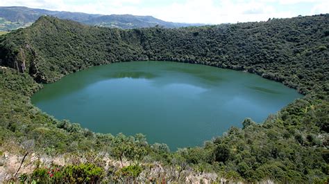 Laguna de guatavita: LAGUNA DE GUATAVITA