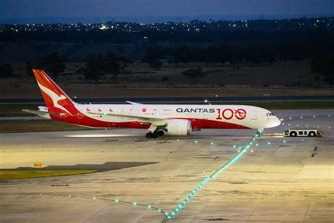 Qantas 100th Anniversary Livery Boeing 787 9 Dreamline Flickr