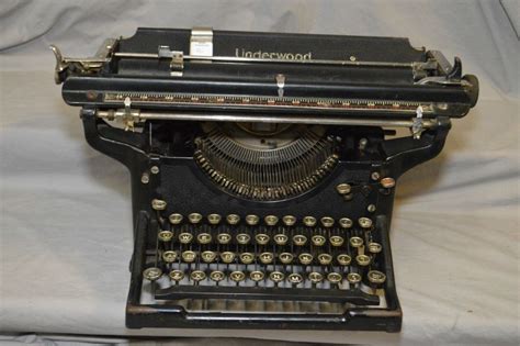 Vintage Underwood Typewriter Model 3 Circa 1921