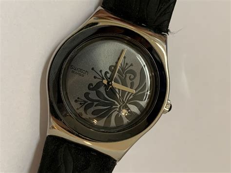 Swatch Irony Damenuhr stahl Quarz läuft Kaufen auf Ricardo