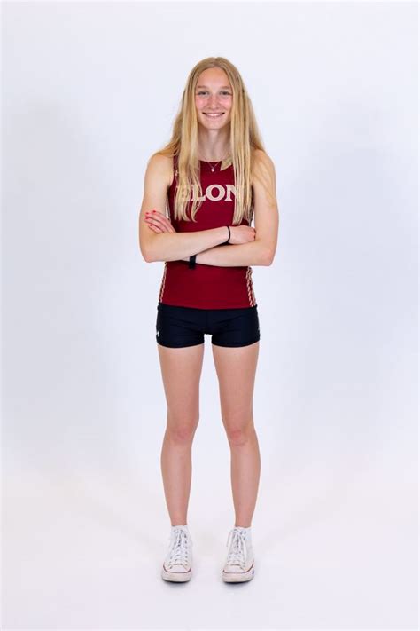 Hannah Weber Distance Elon Phoenix Nil Profile Opendorse