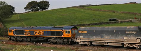 Gbrf Class 66 66702 Blue Lightning Chinley East Juncti Flickr