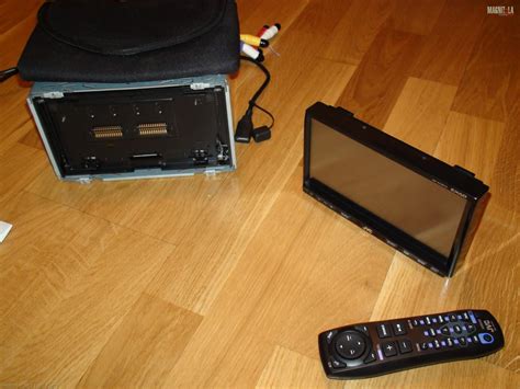2 DIN Автомагнитола JVC KW-AVX810EE со Съемной передней панелью