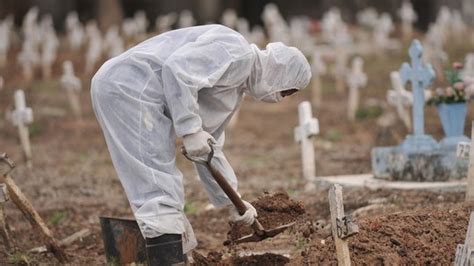 Brasil já se aproxima da trágica marca de 100 mil vidas perdidas para