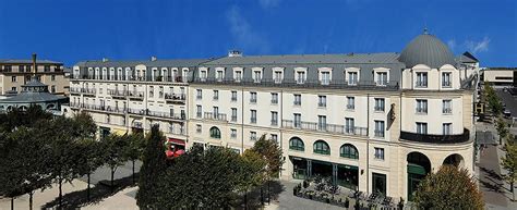 Luxurious Retreat at Hotel L'Elysee Val d'Europe, Disneyland Paris