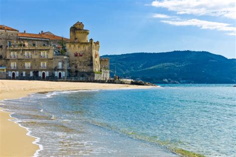 Borgo Patrimonio Dell Unesco Castellabate