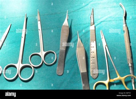 Surgical Instruments Hi Res Stock Photography And Images Alamy