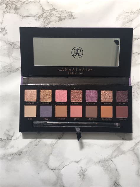 Dazzling & Whimsical 14-Pan Anastasia Beverly Hills Norvina Palette Review