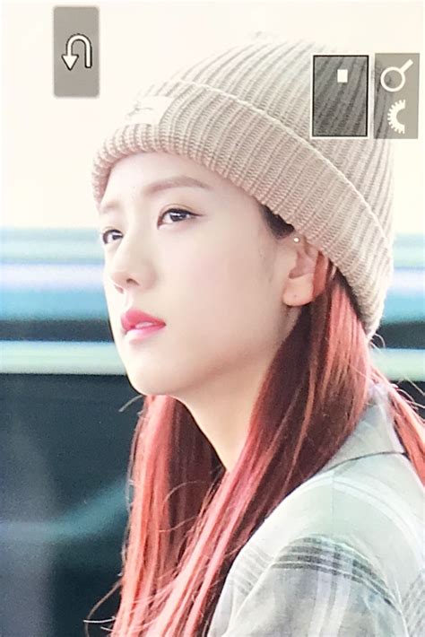 Jisoo Airport Photos At Incheon To Los Angeles On April 11 2019 Airport Photos Coachella