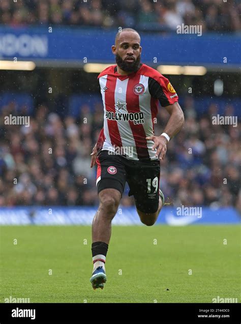 London UK 28th Oct 2023 Bryan Mbeumo Of Brentford FC During The