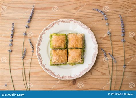 Baklava Avec La Pistache Dessert Traditionnel Turc Photo Stock Image