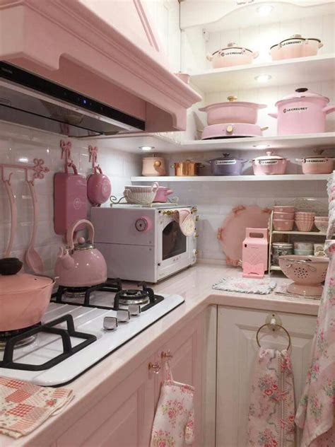 Pretty Pink Kitchen Salas De Estar Elegantes Cocinas Coloridas