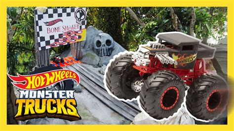 BONE SHAKER S Skull Mountain Monster Trucks Tournament Of Titans