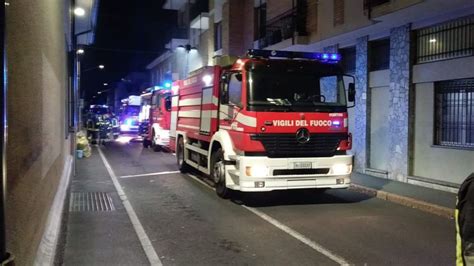 Canegrate Fumo Da Uno Scantinato Palazzina Evacuata Sempione News