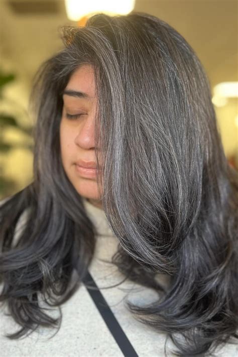 25 Beautiful Brunette Grey Blending Ideas For Women Of All Ages