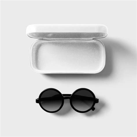 Top View Of Open Glasses Case Mockup Psd Psfiles Glasses Case Glasses Brands Glasses Fashion