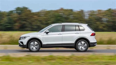 Volkswagen Tiguan eHybrid | InsideEVs Photos