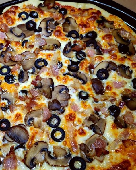 Ham Mushroom And Black Olive Pizza Healthy Cooking Hacks