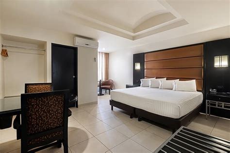 HOTEL ASTOR - Prices & Reviews (Tijuana, Mexico)